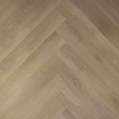Visgraat PVC van Douwes Dekker in de kleur Honing
