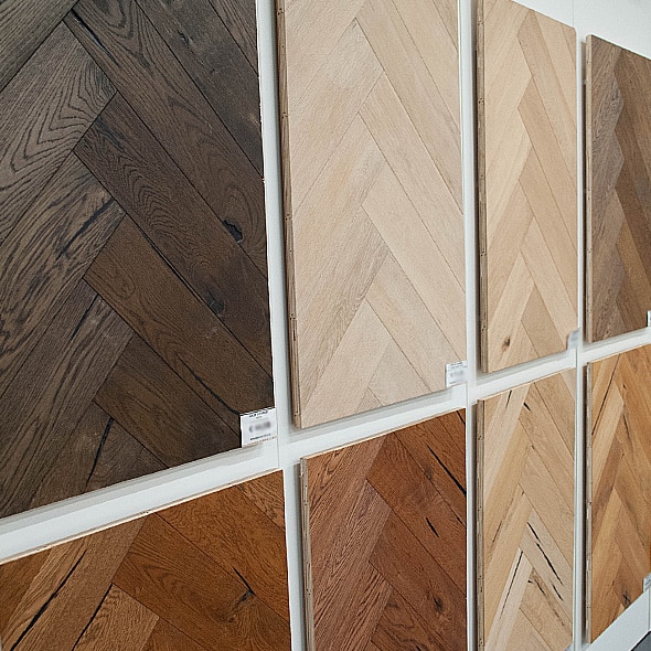 Showroom - wand visgraat